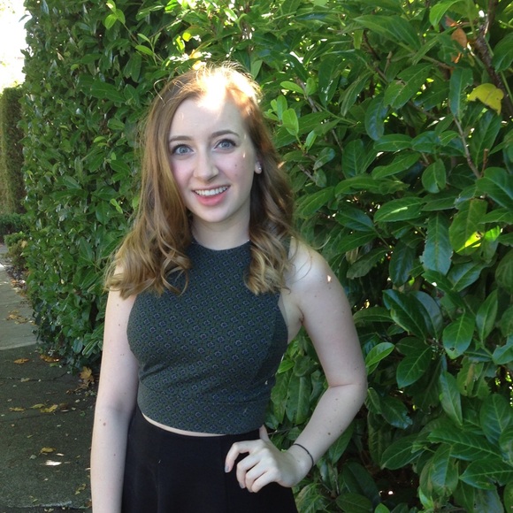 Urban Outfitters Crop Top - Picture 4 of 4